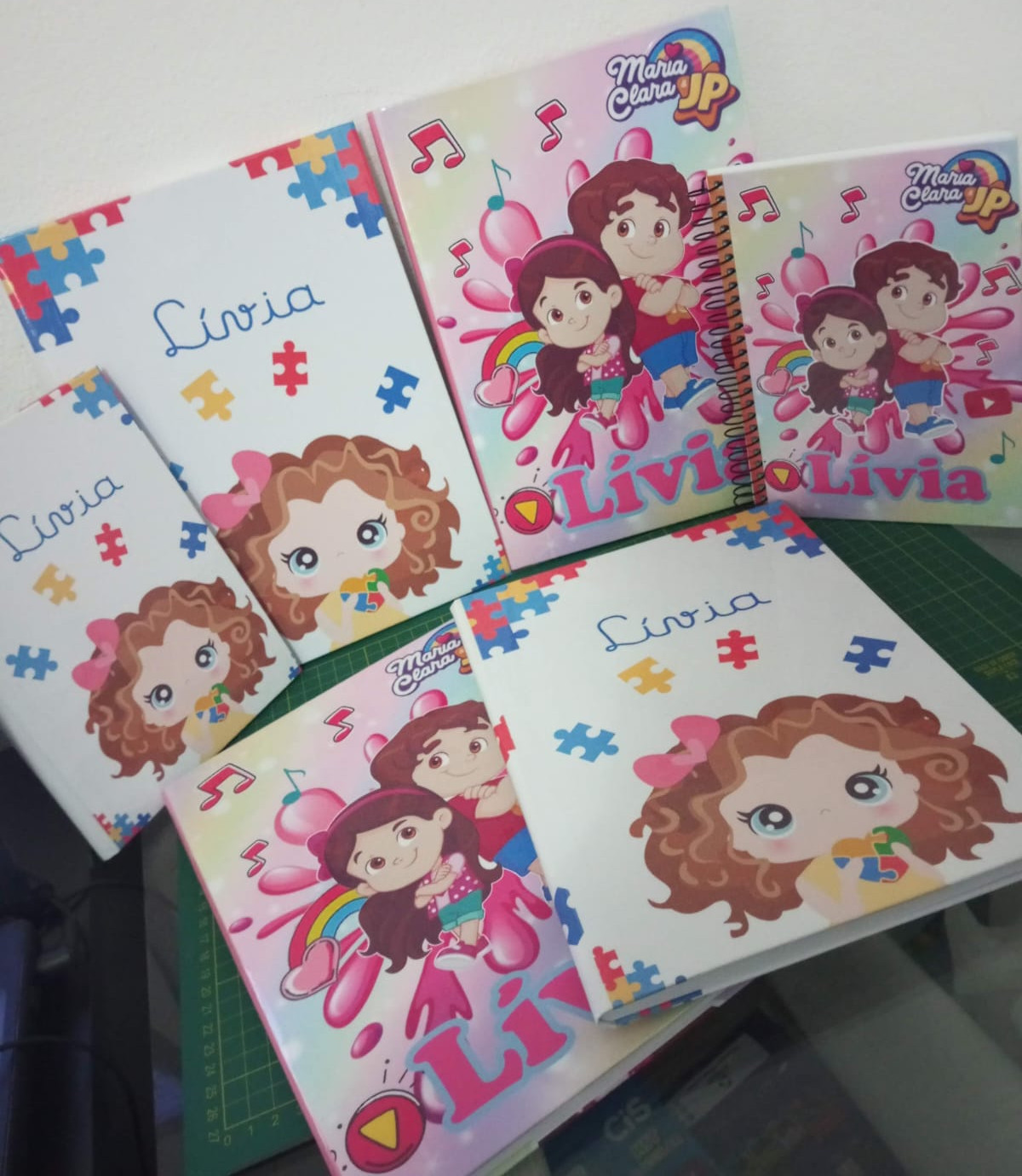 Caderno brochura grande 96 folha personalizado 